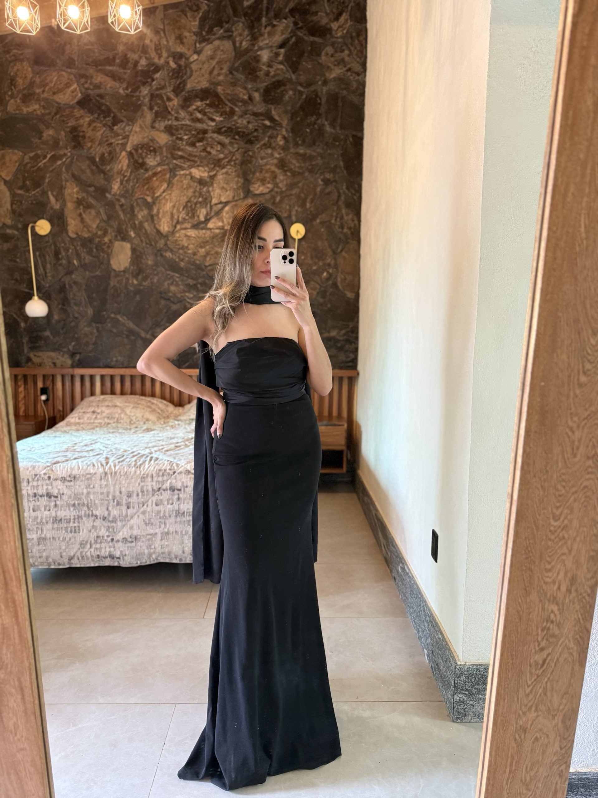 Vestido negro strapless image 0