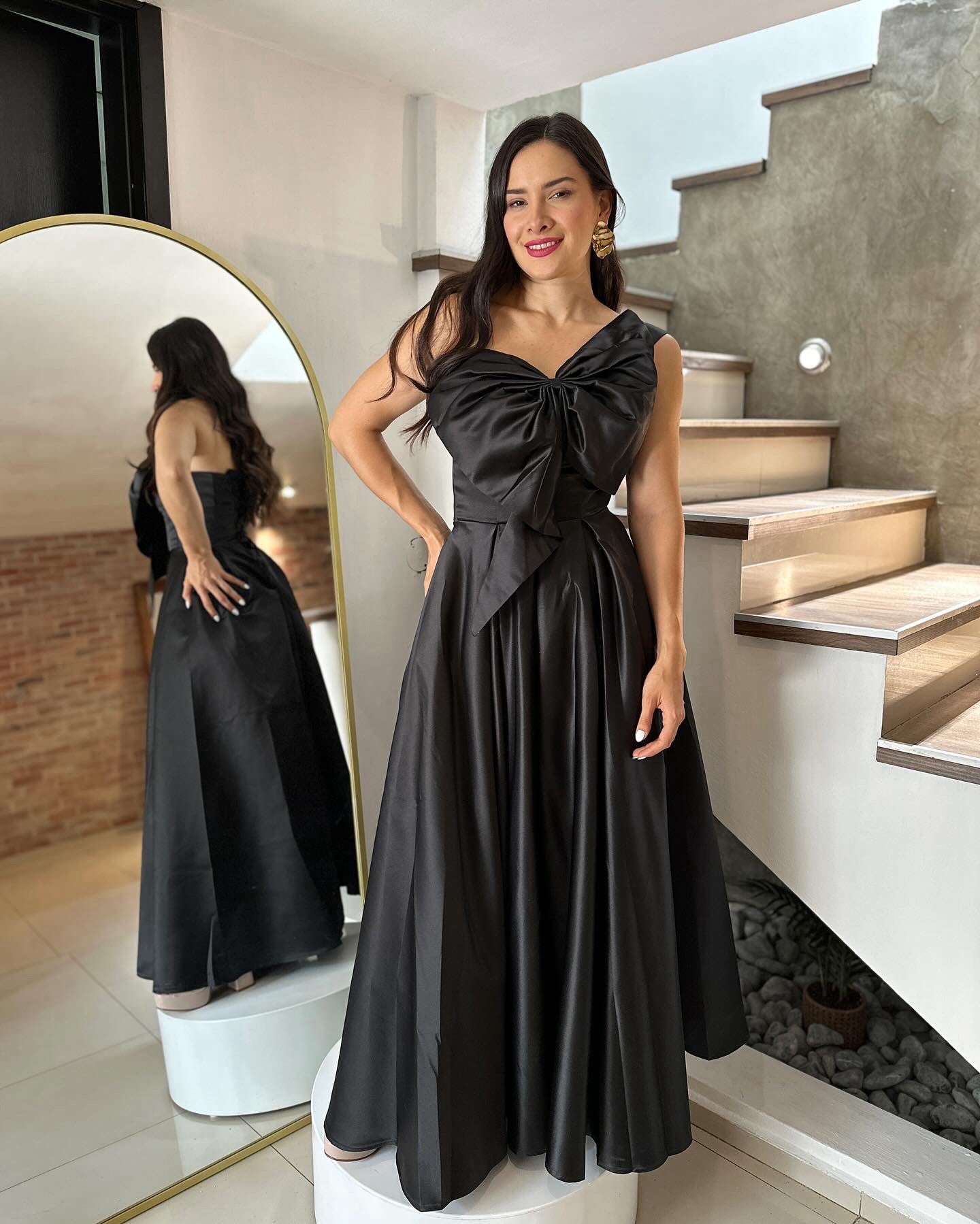 Vestido negro corte A image 1