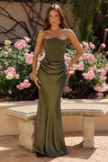 Vestido verde olivo strapless image 0