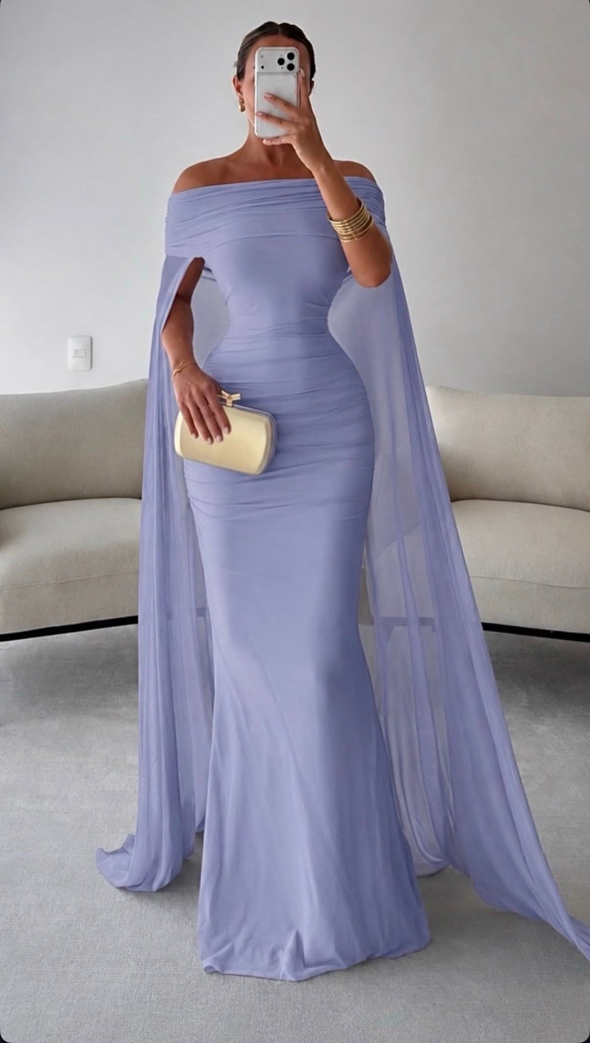 Vestido off shoulder con capa mesh image 1