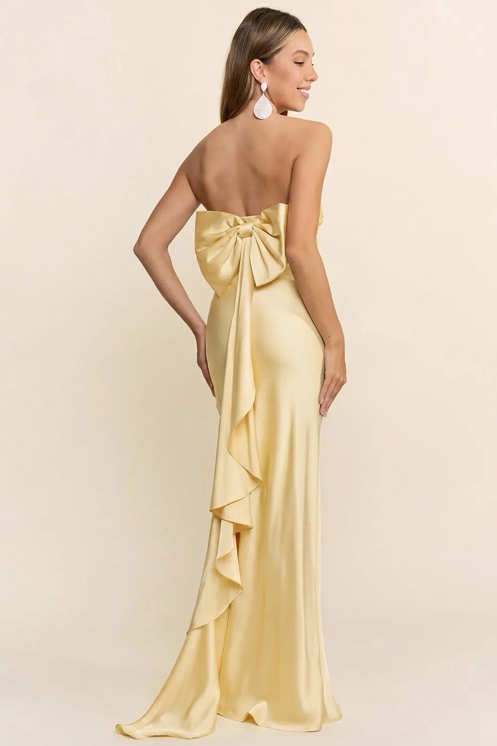 Vestido amarillo strapless moño espalda image 0