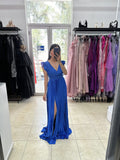 Vestido azul rey plisado manga corta image 0