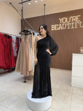 Vestido negro asimétrico 1 manga image 0