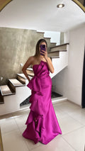 Vestido strapless escarola falda image