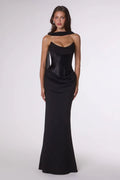 Vestido negro strapless corsé corte sirena image 0