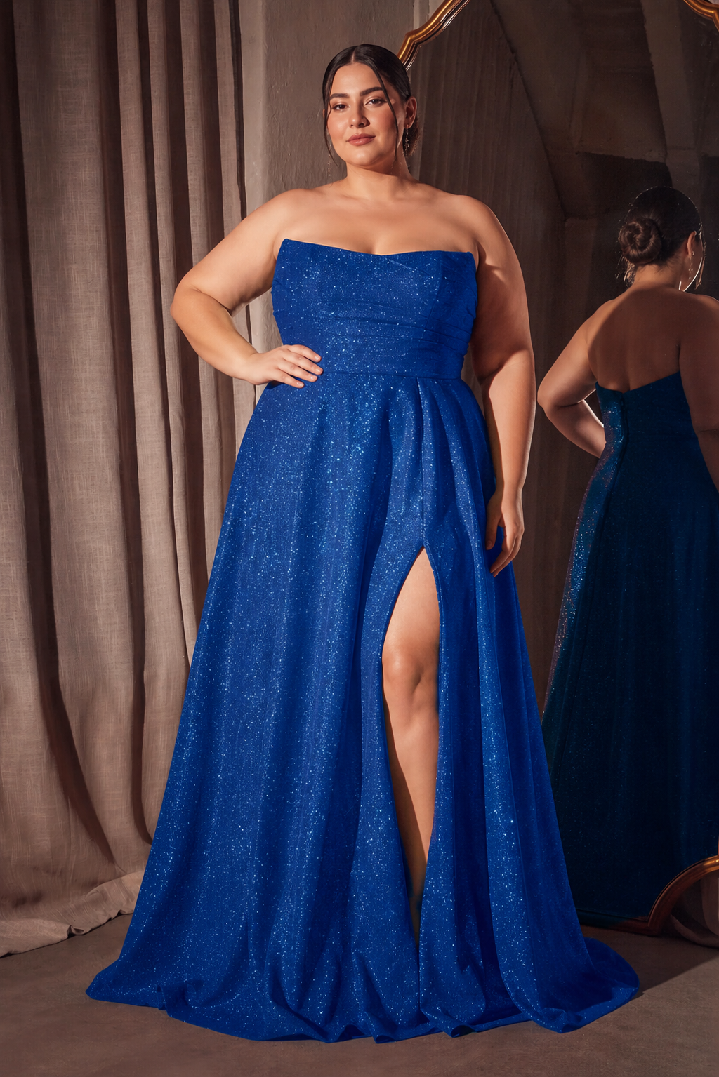 Vestido azul rey strapless con destellos image 0